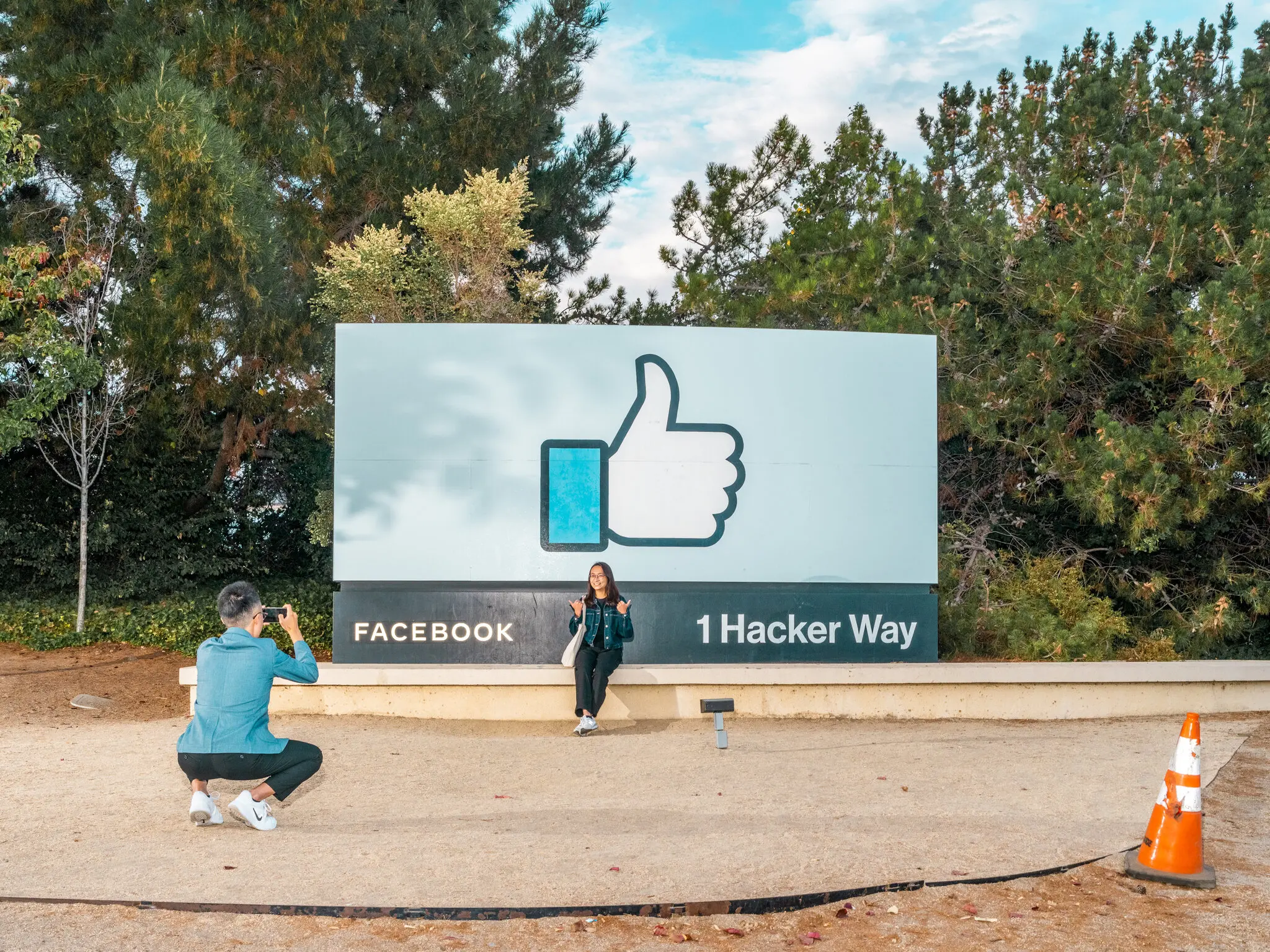 Facebook’s outage frustrates advertisers heading into the holiday season.